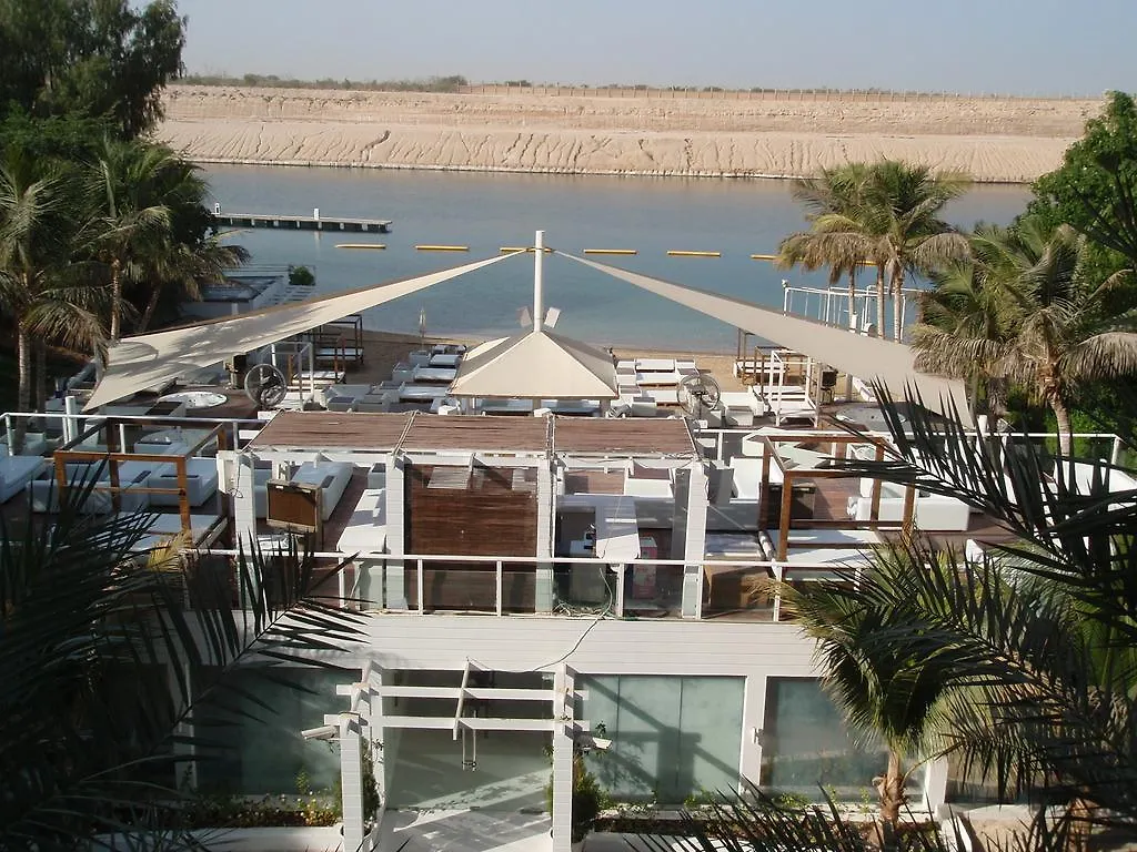 Golden Tulip Al Jazira Hotel & Resort Abu Dhabi 4*,