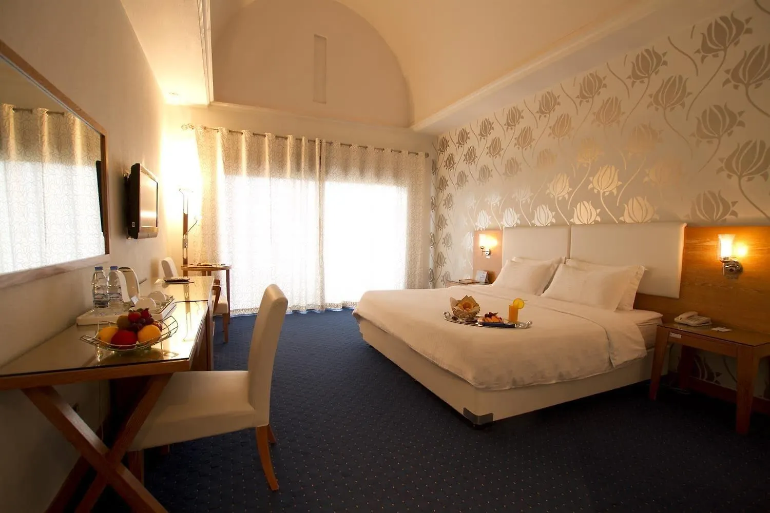 Golden Tulip Al Jazira Hotel & Resort Abu Dabi 4*,  Birleşik Arap Emirlikleri