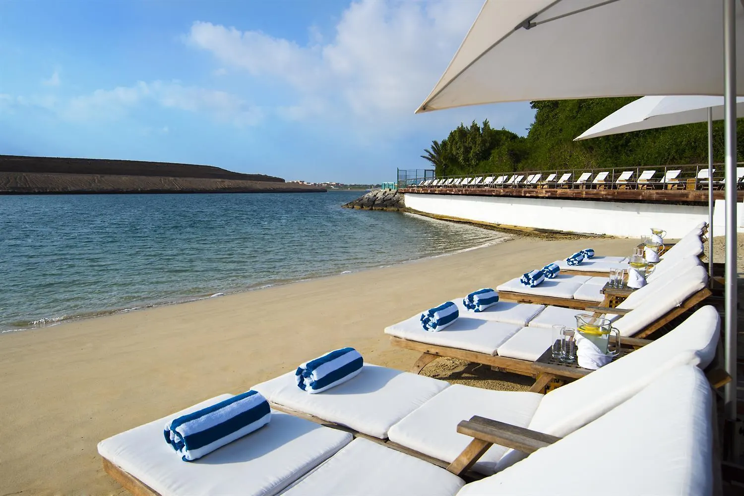 Golden Tulip Al Jazira Hotel & Resort Abu Dabi 4*,  Birleşik Arap Emirlikleri