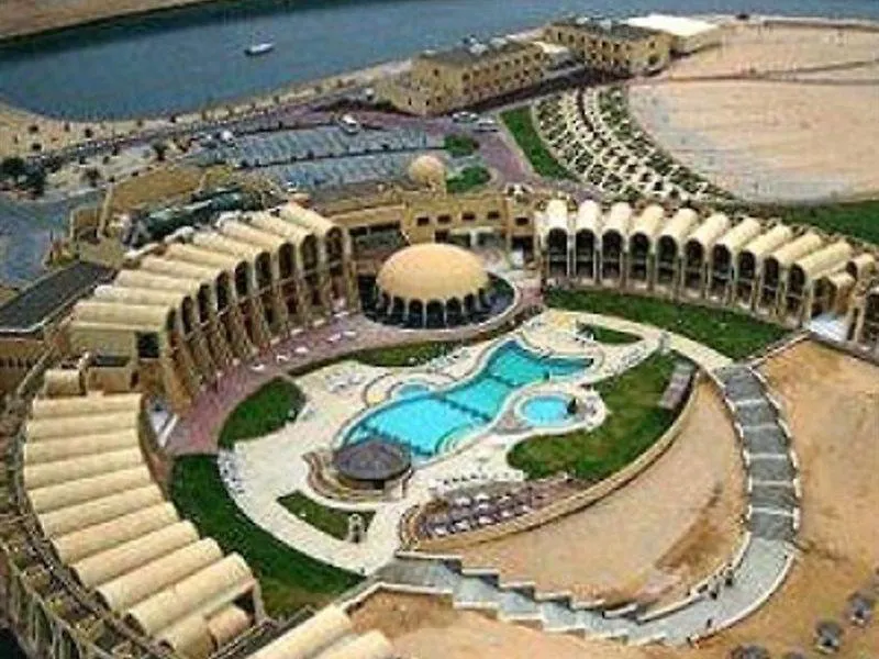 Golden Tulip Al Jazira Hotel & Resort Abu Dabi 4*,